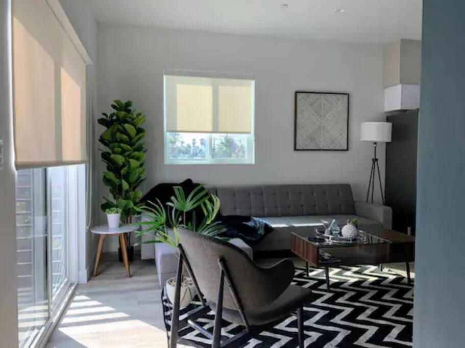 Ferienhaus 4br Townhouse In Mid City