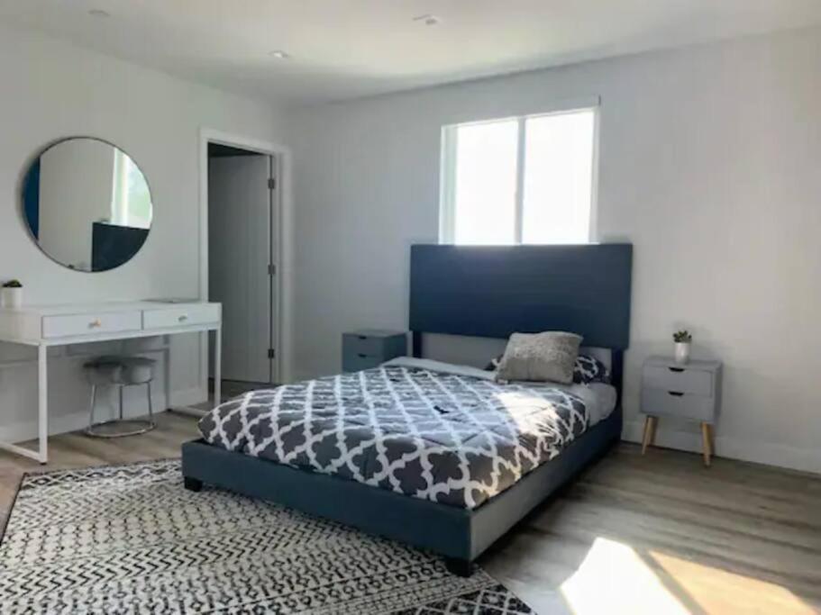 Ferienhaus 4br Townhouse In Mid City Los Angeles