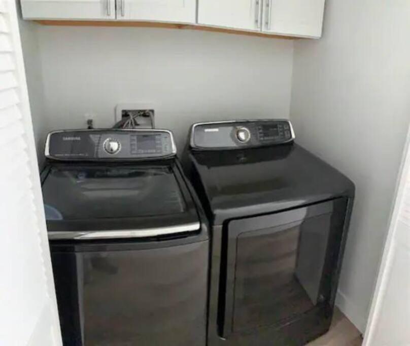 4br Townhouse In Mid City Ferienhaus *